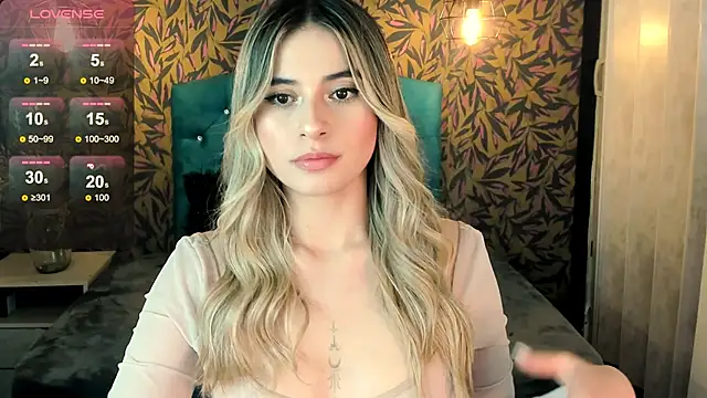 Snapshot of KiaraCarter chatting on January 31, 5:19 am KiaraCarter online show from January 31, 5:19 am