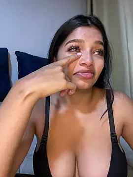 Snapshot of AgathaGeorgiou chatting on September 23, 1:19 am AgathaGeorgiou online show from September 23, 1:19 am