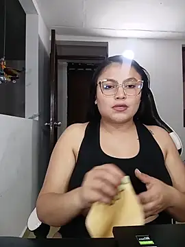 KathieBurning online show from January 17, 9:07 pm