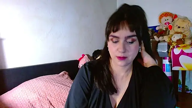 collette beaufoy  online show from May 5, 5:04 am