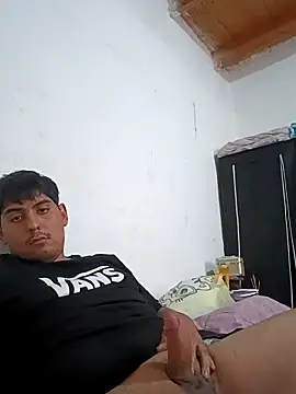 lil burger online show from April 4, 8:17 pm