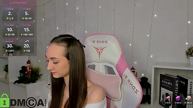 Snapshot of Kelly_Powell chatting on December 16, 3:22 am Kelly Powell online show from December 16, 3:22 am