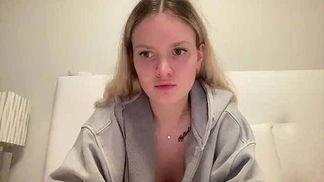 mariemelissah online show from February 1, 4:33 pm