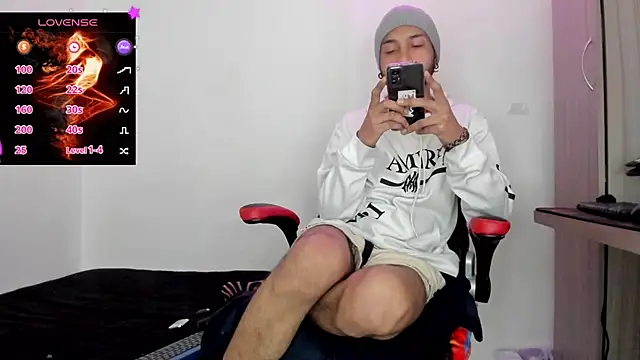 Aron Baylor online show from November 16, 9:37 am