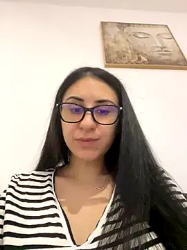 Snapshot of JenniferEdith chatting on December 7, 7:43 pm JenniferEdith online show from December 7, 7:43 pm
