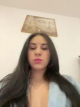 Snapshot of JenniferEdith chatting on January 7, 8:34 am JenniferEdith online show from January 7, 8:34 am