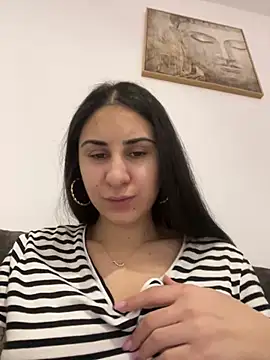 Snapshot of JenniferEdith chatting on January 12, 3:03 pm JenniferEdith online show from January 12, 3:03 pm