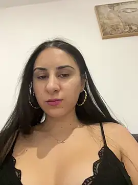 Snapshot of JenniferEdith chatting on January 13, 3:04 pm JenniferEdith online show from January 13, 3:04 pm