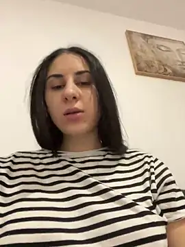 Snapshot of JenniferEdith chatting on January 13, 6:59 pm JenniferEdith online show from January 13, 6:59 pm