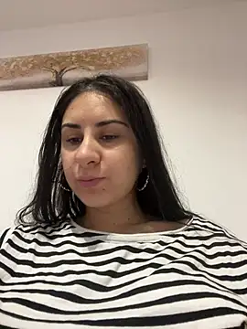 Snapshot of JenniferEdith chatting on January 14, 11:20 am JenniferEdith online show from January 14, 11:20 am