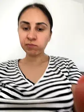 Snapshot of JenniferEdith chatting on September 21, 11:45 am JenniferEdith online show from September 21, 11:45 am