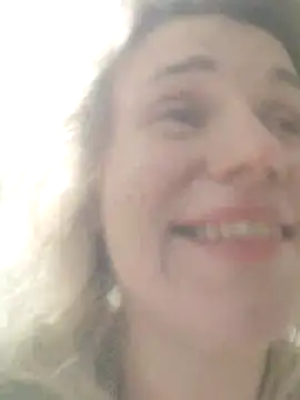 Snapshot of Linda_Gregory chatting on March 5, 12:33 pm Linda Gregory online show from March 5, 12:33 pm