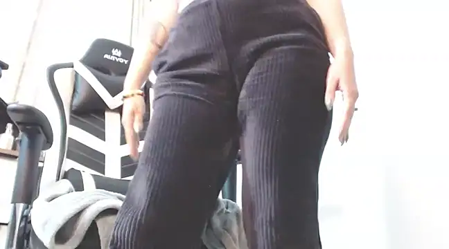 alice middlee online show from January 31, 10:21 pm