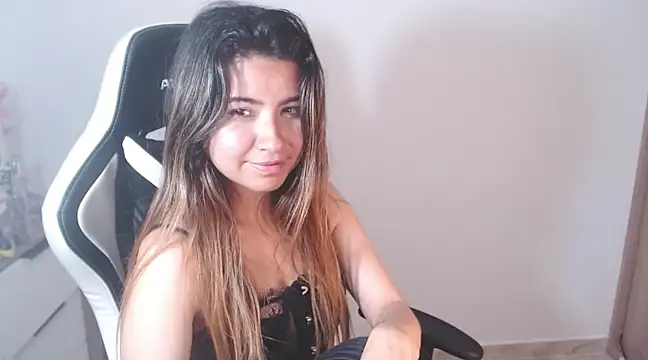 alice middlee online show from February 6, 9:38 pm