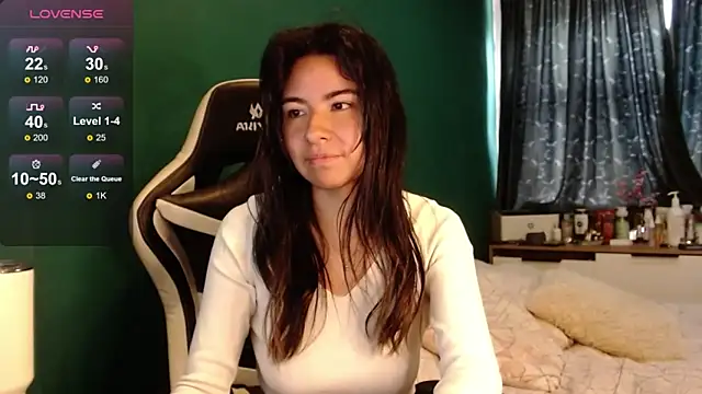 alice middlee online show from May 12, 4:26 pm