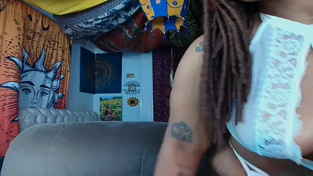 ElizaGrey  online show from February 18, 11:06 am