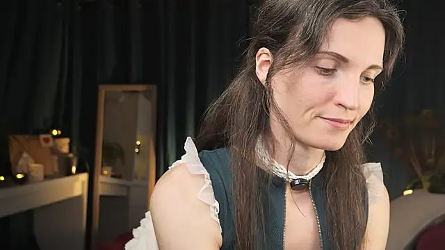 yulladao online show from February 8, 5:49 pm