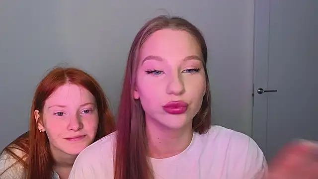 MiaKeler online show from February 7, 8:42 pm