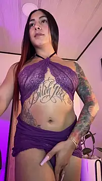 jesica  simpson online show from May 9, 1:49 pm