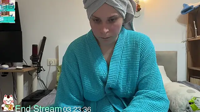 ShiroiFubuki online show from April 1, 4:26 pm