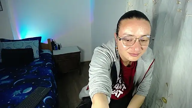 monkeywillwhite online show from February 15, 5:48 am