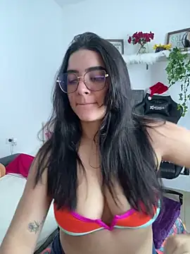 Lia flowers online show from December 29, 5:22 pm