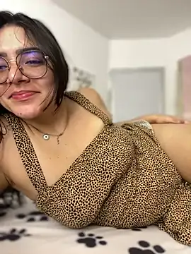 Lia flowers online show from January 17, 5:11 am