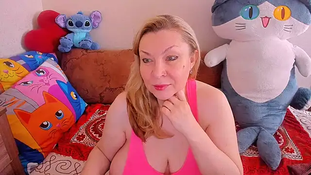 KerryBlareX online show from May 9, 11:15 am