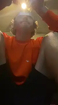 hottestcouplevaa online show from January 4, 11:43 am