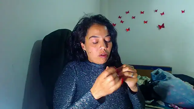 Snapshot of AmaraRoberts420 chatting on November 16, 7:30 pm AmaraRoberts420 online show from November 16, 7:30 pm