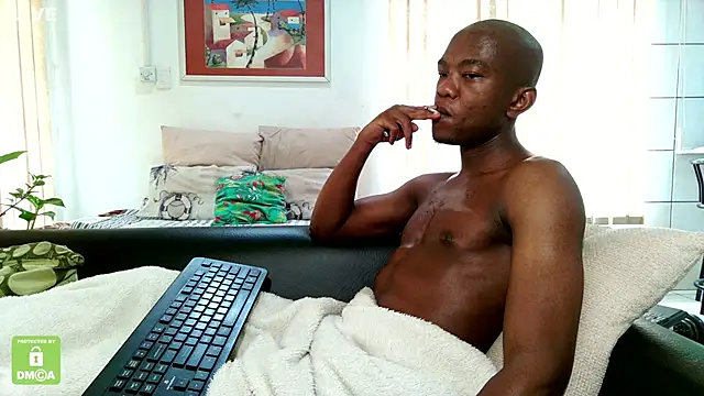 Snapshot of iCrushYenu chatting on December 4, 9:51 am iCrushYenu online show from December 4, 9:51 am