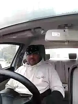 Snapshot of Dick_6inches chatting on January 10, 3:50 am Dick 6inches online show from January 10, 3:50 am