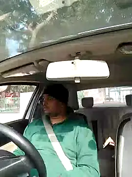 Snapshot of Dick_6inches chatting on January 19, 4:44 am Dick 6inches online show from January 19, 4:44 am