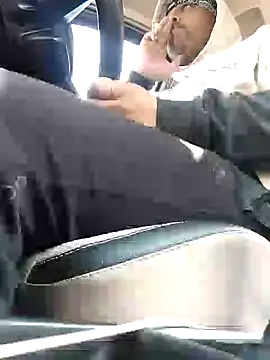 Snapshot of Dick_6inches chatting on January 20, 4:10 am Dick 6inches online show from January 20, 4:10 am