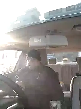 Snapshot of Dick_6inches chatting on January 27, 3:04 am Dick 6inches online show from January 27, 3:04 am