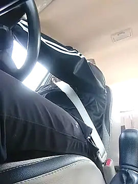 Snapshot of Dick_6inches chatting on February 20, 5:33 am Dick 6inches online show from February 20, 5:33 am