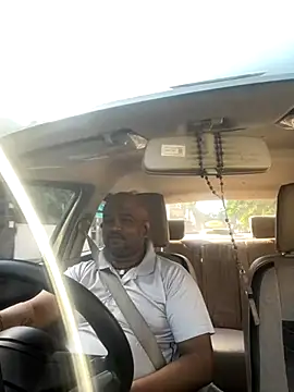 Snapshot of Dick_6inches chatting on October 12, 3:27 am Dick 6inches online show from October 12, 3:27 am