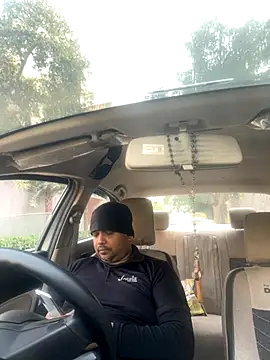 Snapshot of Dick_6inches chatting on October 15, 2:55 am Dick 6inches online show from October 15, 2:55 am