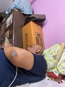 Snapshot of Dick_6inches chatting on October 21, 8:04 am Dick 6inches online show from October 21, 8:04 am