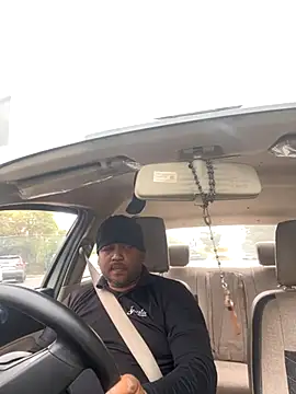 Snapshot of Dick_6inches chatting on October 28, 4:38 am Dick 6inches online show from October 28, 4:38 am