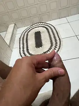 Snapshot of thpaugrande chatting on April 6, 10:00 pm thpaugrande online show from April 6, 10:00 pm