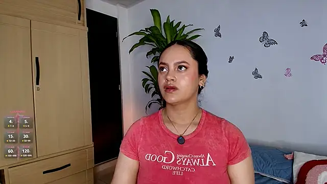 Snapshot of VICTORIABLACK_@xh chatting on March 11, 7:31 pm VICTORIABLACK xh online show from March 11, 7:31 pm