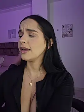 Snapshot of heyshaa chatting on November 14, 9:13 pm heyshaa online show from November 14, 9:13 pm