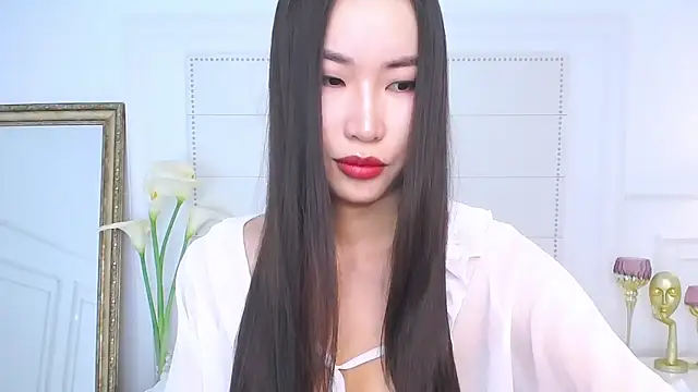 NaomiYuu online show from December 27, 2:04 am