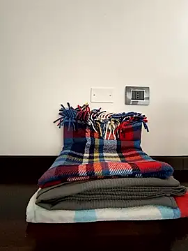 Snapshot of Lumachina19 chatting on December 2, 9:56 am Lumachina19 online show from December 2, 9:56 am