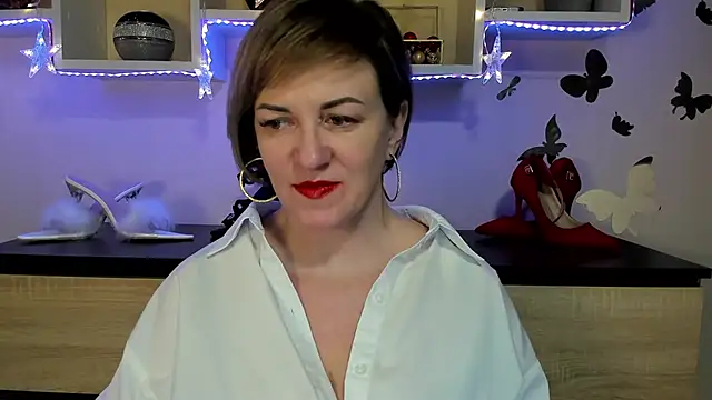 Snapshot of feliziaDesire chatting on January 24, 11:48 am feliziaDesire online show from January 24, 11:48 am
