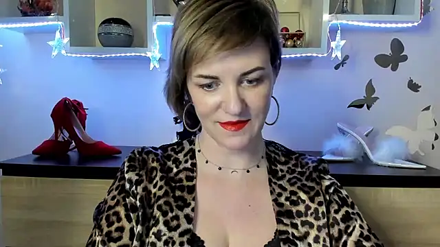 Snapshot of feliziaDesire chatting on March 1, 1:18 pm feliziaDesire online show from March 1, 1:18 pm