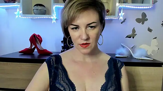 Snapshot of feliziaDesire chatting on March 8, 10:00 am feliziaDesire online show from March 8, 10:00 am
