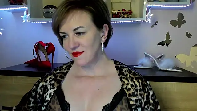 Snapshot of feliziaDesire chatting on March 11, 7:47 pm feliziaDesire online show from March 11, 7:47 pm