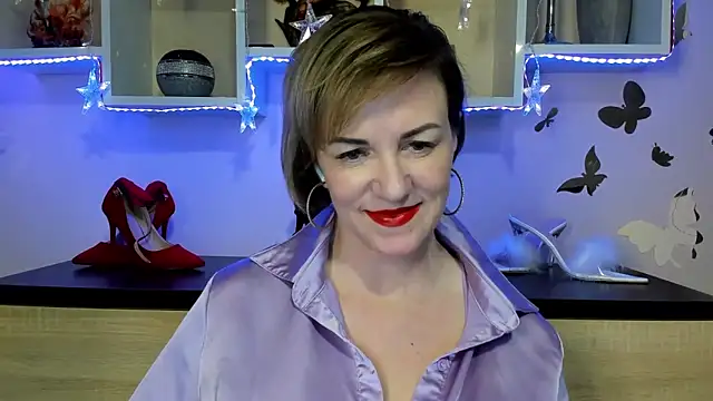 Snapshot of feliziaDesire chatting on March 19, 4:45 pm feliziaDesire online show from March 19, 4:45 pm